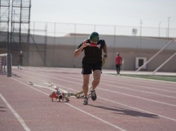 تحقيق: وكالة الهجرة الأمريكية تتجسس على الهواتف المحمولة