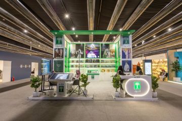 بوتين يعترف بمسؤولية روسيا عن إسقاط طائرة ركاب أذرية