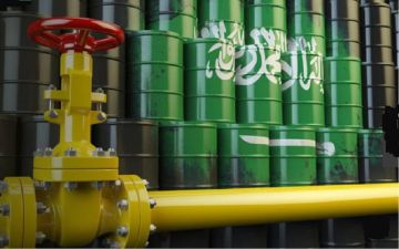 صادرات السعودية من النفط الخام تقفز بواقع 413 ألف برميل يوميا في أغسطس صادرات السعودية من النفط الخام تقفز بواقع 413 ألف برميل يوميا في أغسطس