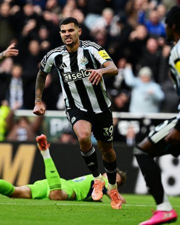 في الجولة التاسعة من الدوري الإنجليزي.. نيوكاسل يزيد معاناة فولهام في الجولة التاسعة من الدوري الإنجليزي.. نيوكاسل يزيد معاناة فولهام