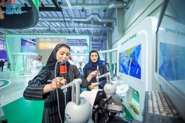 التخصصي يوظف تقنيات المحاكاة والواقع المعزز لتأهيل جيل جديد من الجراحين