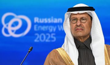 رسالة السعودية للصين: استعدوا للمنافسة في سوق البطاريات! رسالة السعودية للصين: استعدوا للمنافسة في سوق البطاريات!