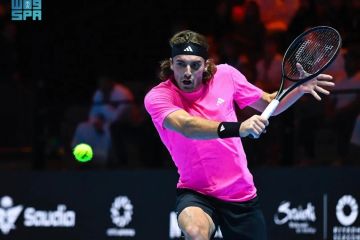 ألكاراز وسينر وجها لوجه في نهائي بطولة التنس الدولية Six Kings Slam الرياض