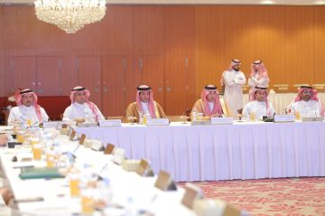 اللواء الدكتور صالح المربع يرأس الاجتماع السنوي لقيادات الأحوال المدنية اللواء الدكتور صالح المربع يرأس الاجتماع السنوي لقيادات الأحوال المدنية