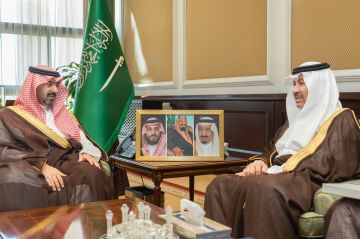 نائب أمير تبوك يطلع على منجزات نادي ذوي الإعاقة بالمنطقة نائب أمير تبوك يطلع على منجزات نادي ذوي الإعاقة بالمنطقة