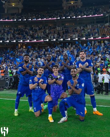 بعد فوز الأزرق.. ثيو: أعرف مدرب الاتحاد جيدا وأعد الهلاليين بالأفضل.. والدوسري: الكابتنية مجرد رمز بعد فوز الأزرق.. ثيو: أعرف مدرب الاتحاد جيدا وأعد الهلاليين بالأفضل.. والدوسري: الكابتنية مجرد رمز