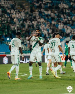 الأهلي يتخطى النجمة بهدف البريكان فيروشن