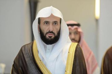 رئيس المجلس الأعلى للقضاء المكلف يشكر القيادة بمناسبة صدور الأمر الملكي بتشكيل المجلس رئيس المجلس الأعلى للقضاء المكلف يشكر القيادة بمناسبة صدور الأمر الملكي بتشكيل المجلس