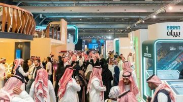 6 مناطق متخصصة و44 جهة تستعرض أحدث حلول التجارة الإلكترونية في بيبان 2025 