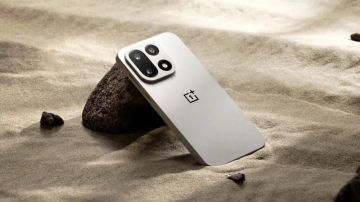 OnePlus تتقدم نحو 2026 بـ OnePlus 15.. وسامسونغ تواجه تذبذبات في موقف Galaxy S26 OnePlus تتقدم نحو 2026 بـ OnePlus 15.. وسامسونغ تواجه تذبذبات في موقف Galaxy S26