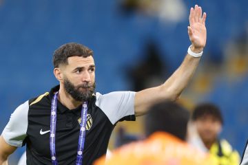 ما سبب غياب بنزيما عن مباراة الاتحاد والشرطة في العراق؟
