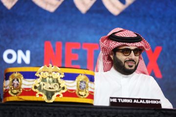 تركي آل الشيخ يلمح إلى إمكانية استضافة مباراة من الدوري الإسباني في موسم الرياض