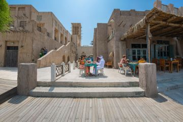 جولة الطعام التراثية في دبي القديمة ضمن أفضل تجارب السفر