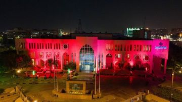 أمانة الشرقية تكتسي باللون الوردي دعما لحملة التوعية بسرطان الثدي