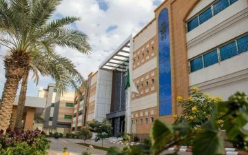 المحافظة للتعليم توقع عقدا مع جامعة الملك عبد العزيز بحفر الباطن  المحافظة للتعليم توقع عقدا مع جامعة الملك عبد العزيز بحفر الباطن