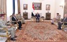 السيسي يلتقي رئيس أركان القوات البرية الباكستانية - sa