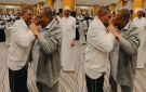 نكيد العوازل .. محمد عبده وهاني فرحات يتبادلان قبلة على اليد وتركي آل الشيخ يعلق - sa