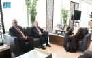 رئيس الوزراء الفلسطيني يزور مقر مركز الملك سلمان للإغاثة بالرياض - sa