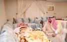 أمير جازان يزور الشيخ الشيباني بمنزلة للاطمئنان على صحة بعد خروجه من المستشفى - sa