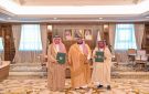 أمير جازان يشهد توقيع مذكرة تفاهم بين فرع البيئة وجمعية النحالين بالمنطقة - sa