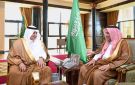 أمير منطقة تبوك يستقبل مدير الأحوال المدنية بالمنطقة - sa