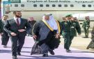 رئيس الجمهورية العربية السورية يصل الرياض وفي مقدمة مستقبليه نائب أمير المنطقة - sa
