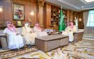 أمير جازان يستقبل المدير العام لفرع وزارة الموارد البشرية والتنمية الاجتماعية - sa