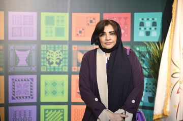 هند باغفار: جمعت 260 حرفة يدوية في كتاب هند باغفار: جمعت 260 حرفة يدوية في كتاب