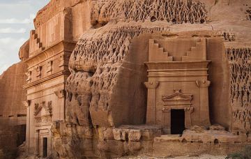 أبرز الوجهات بتاريخ يمتد لـ 200 ألف عام.. العلا تفوز بـ3 فئات ضمن جوائز السفر العالمية