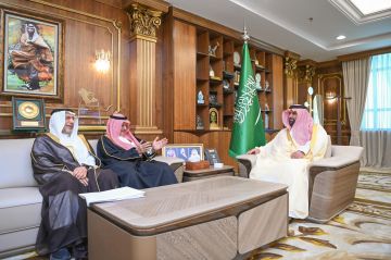 أمير جازان يستعرض جهود الجمعية السعودية للتوحد في دعم وتمكين ذوي اضطراب طيف التوحد