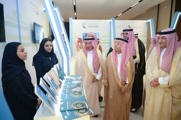 فيصل بن معمر: منظمات المجتمع المدني شريك رئيس في ترسيخ قيم التعايش وبناء السلام المجتمعي فيصل بن معمر: منظمات المجتمع المدني شريك رئيس في ترسيخ قيم التعايش وبناء السلام المجتمعي