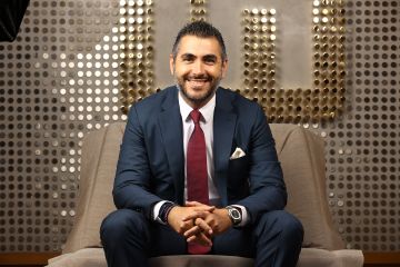 لينكدإن تطلق مبادرة رؤيتي 2030 الرقمية لتمكين الشباب السعودي وتعزيز أدوارهم ضمن رؤية المملكة لينكدإن تطلق مبادرة رؤيتي 2030 الرقمية لتمكين الشباب السعودي وتعزيز أدوارهم ضمن رؤية المملكة