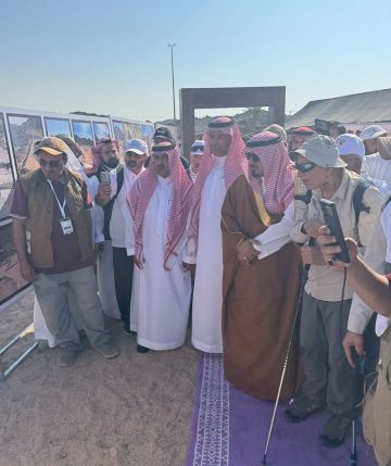 محافظ القويعية يدشن مسار جبل الشقراء بمزعل بمشاركة واسعة لهواة المشي والهايكنج