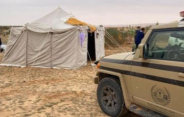 ضبط مقيما لارتكابه مخالفة التخييم دون ترخيص في محمية الملك عبدالعزيز الملكية ضبط مقيما لارتكابه مخالفة التخييم دون ترخيص في محمية الملك عبدالعزيز الملكية