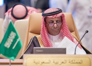 نيابة عن وزير الخارجية.. الرسي يشارك في اجتماع المجلس الوزاري التحضيري للقمة الخليجية الـ46