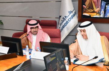 وزير البيئة يلتقي قطاع الأعمال والمستثمرين بغرفة الشرقية