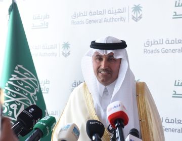 وزير النقل لـالرياض: المنطقة الشرقية تتميز بوجود شبكة عظيمة من الطرق تفوق الـ7 آلاف كيلو متر