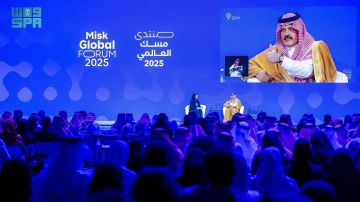 أكد أهمية التوازن بين الحلم والخبرة في منتدى مسك العالمي أكد أهمية التوازن بين الحلم والخبرة في منتدى مسك العالمي