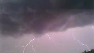 أمطار خفيفة إلى متوسطة على أجزاء من المدينة المنورة