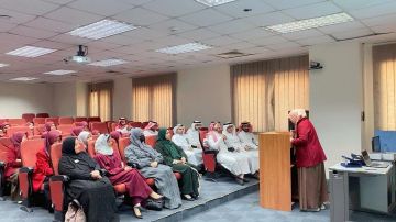 كلية الحاسبات وتقنية المعلومات برابغ تستقبل وفدا أكاديميا من 12 جامعة إندونيسية