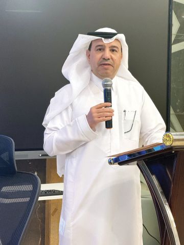 مسؤوليات الإعلام الرقمي والنشر في جلسة حوارية