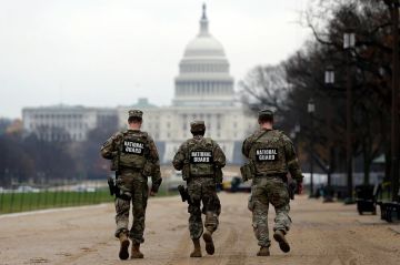 إطلاق نار قرب البيت الأبيض في واشنطن وإصابة عناصر الحرس الوطني الأمريكي