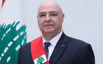 الرئيس اللبناني: لا خيار أمامنا سوى التفاوض لتحقيق الاستقرار الرئيس اللبناني: لا خيار أمامنا سوى التفاوض لتحقيق الاستقرار