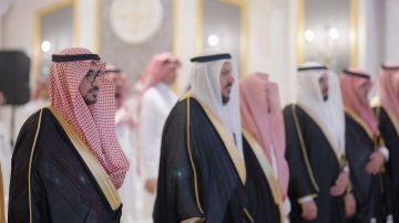 رئاسة أمن الدولة وجامعة القصيم تحتفيان بتخريج الدفعة الأولى من طلبة الماجستير بسجن المباحث العامة ببريدة رئاسة أمن الدولة وجامعة القصيم تحتفيان بتخريج الدفعة الأولى من طلبة الماجستير بسجن المباحث العامة ببريدة