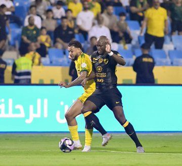 الاتحاد ينجو من فخ الخليج بريمونتادا دراماتيكية