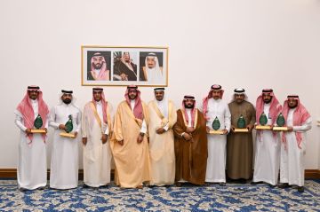 محافظ الطائف يكرم 14 مدرسة في مبادرة المدارس المستدامة محافظ الطائف يكرم 14 مدرسة في مبادرة المدارس المستدامة