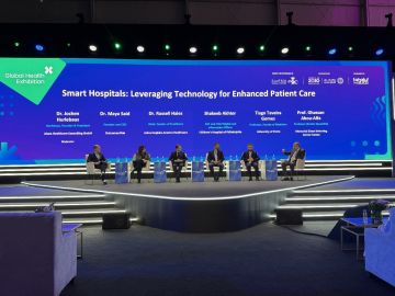 علم الجينوم والمستشفيات الذكية يعيدان تشكيل مستقبل الرعاية الصحية في السعودية علم الجينوم والمستشفيات الذكية يعيدان تشكيل مستقبل الرعاية الصحية في السعودية