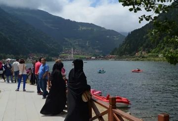 95 مليون مسافر عربي سنويا يجوبون 90 دولة.. السعوديون في الصدارة.. وصعود مصري لافت 95 مليون مسافر عربي سنويا يجوبون 90 دولة.. السعوديون في الصدارة.. وصعود مصري لافت