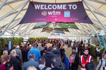 الذكاء الاصطناعي في صدارة سوق السفر العالمي 2025.. والسعودية شريك رئيسي