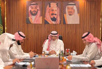 تعليم الطائف يناقش خطط الاختبارات المركزية لرفع نواتج التعلم